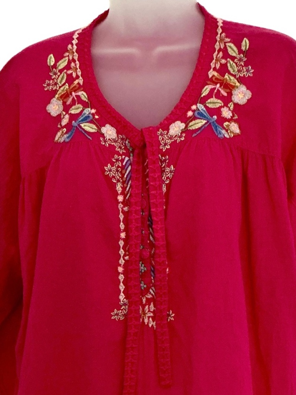 Johnny Was Embroidered V-Neck Tunic Top in Raspberry - Picture 2 of 6